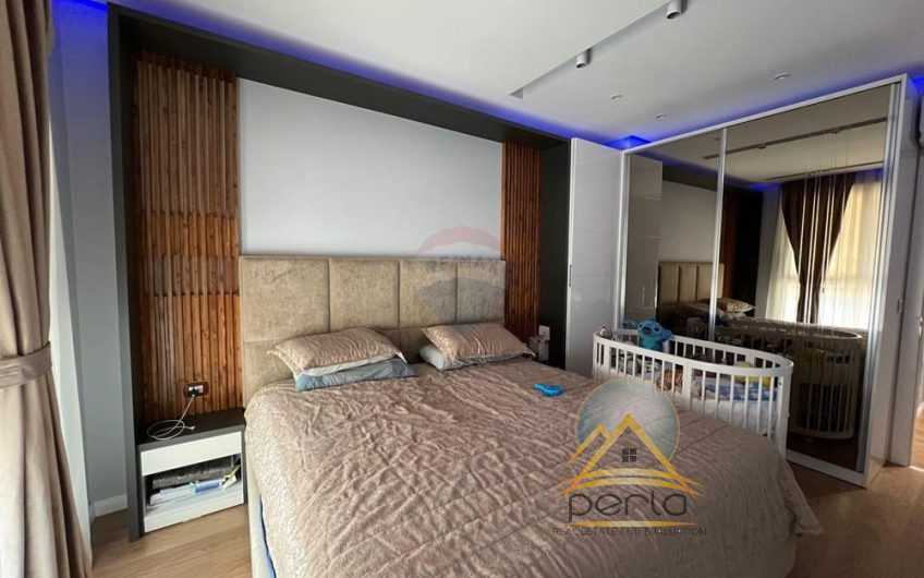 SHITET APARTAMENT 2+1+2 TEK RRUGA ALI DEMI