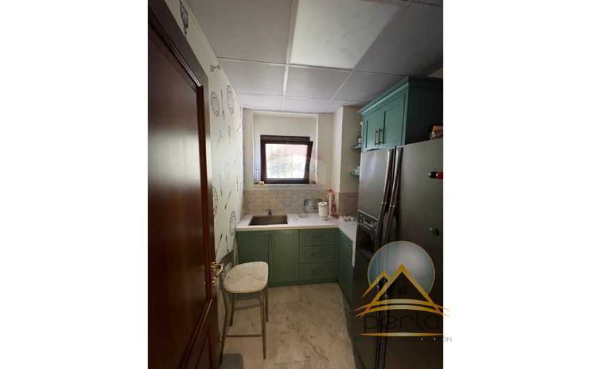 Zyrë – Për Qira – Rruga Abdi Toptani, Tiranë