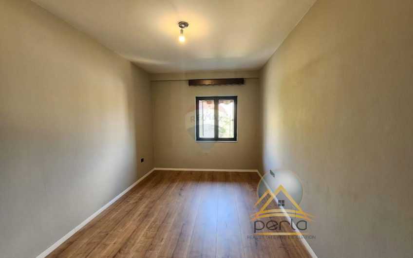 JEPET ZYRE PËR QIRA TE LICEU ARTISTIK TE RRUGA  ELBASANIT