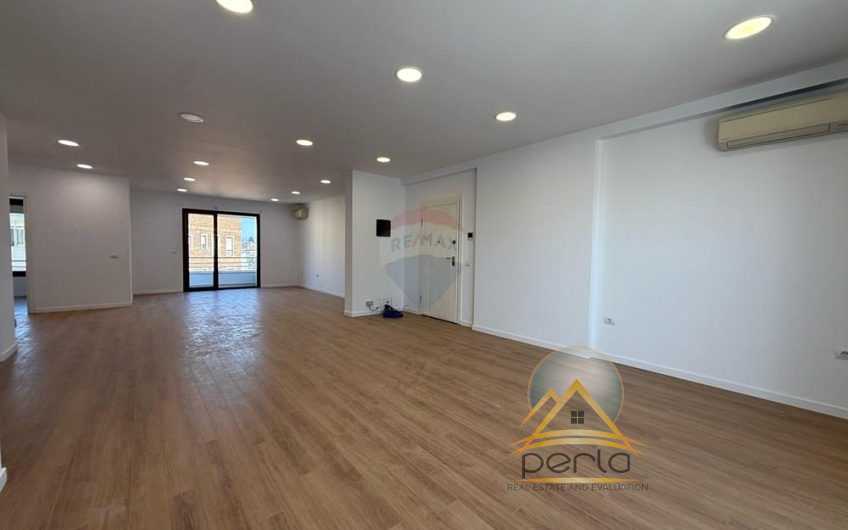 Zyrë – Për Qira – Bulevardi Gjergj Fishta, Tiranë