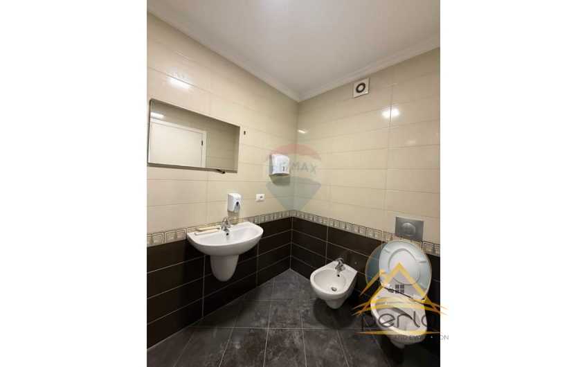 Zyrë – Për Qira – Bulevardi Gjergj Fishta, Tiranë