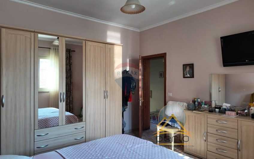 SHITET VILË TE RRUGA SHEFQET KUKA FRESK TIRANË