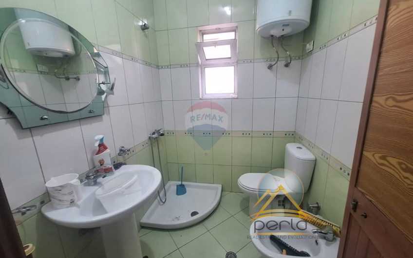 JEPET VILË  PËR QIRA TE RRUGA DON  BOSCO TIRANË