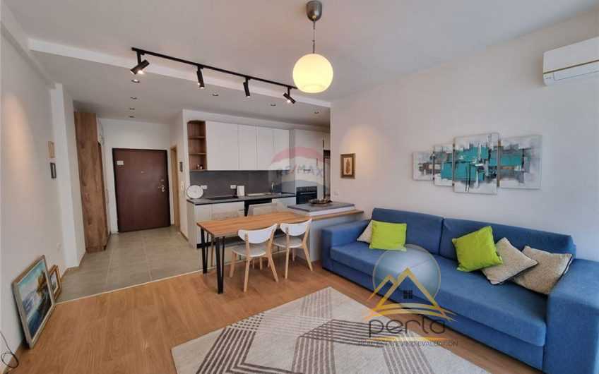 Apartament – Për Qira – Kika 2, Komuna e Parisit, Tiranë