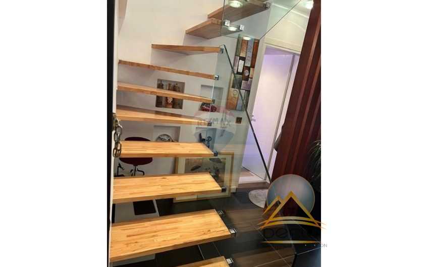 JEPET DUPLEX PER QIRA TE  QENDRA KRISTAL CENTER