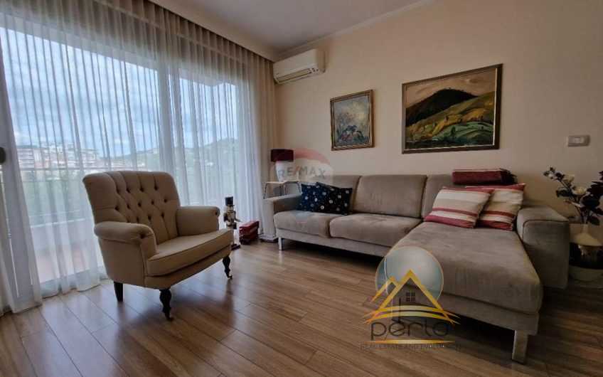 JEPET APARTAMENT PER QIRA TE RRUGA HAMDI SINA LIQENI I THATE