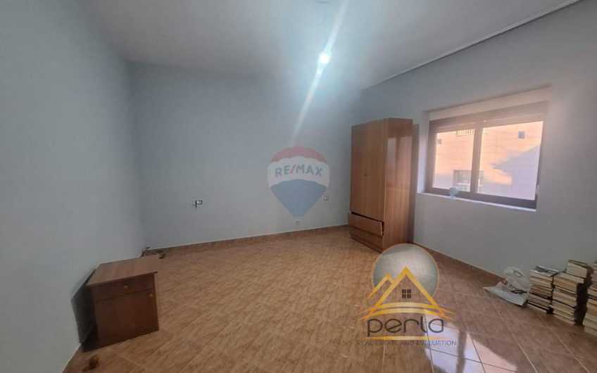 JEPET VILË  PËR QIRA TE RRUGA DON  BOSCO TIRANË