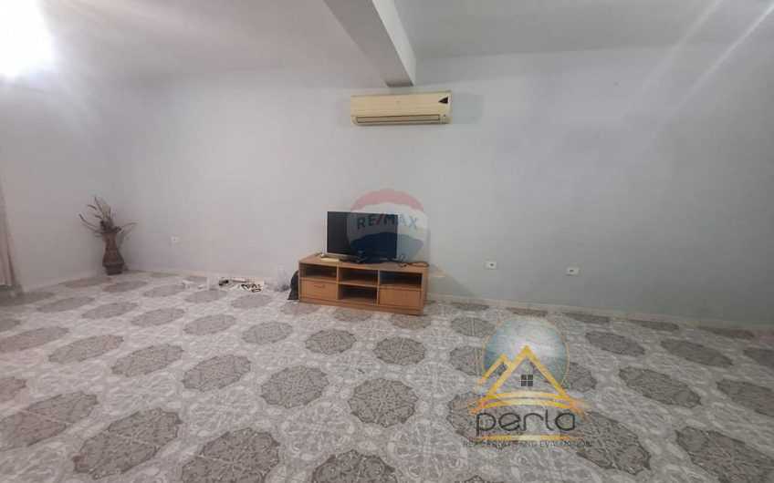 JEPET VILË  PËR QIRA TE RRUGA DON  BOSCO TIRANË