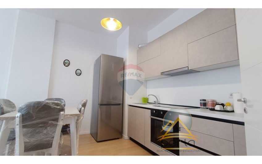 JEPET APARTAMENT PËR QIRA TE GRAND PARK REZIDENCË