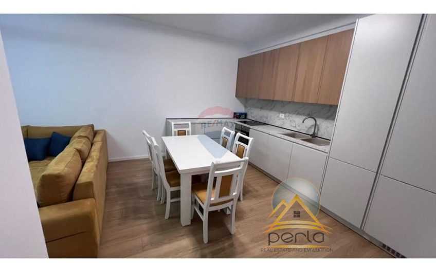 APARTAMENT ME QIRA