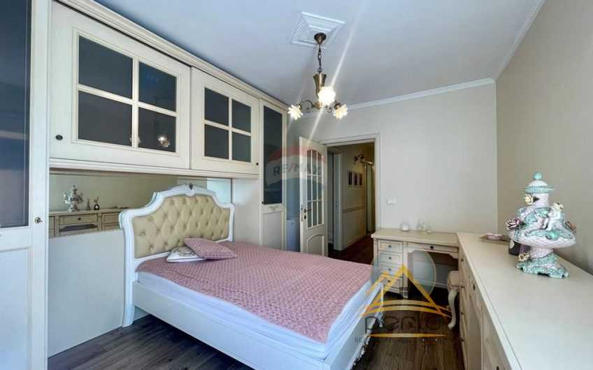 JEPET APARTAMENT PËR QIRA TE ISH EKZPOZITA  MYSLYM  SHYRI TIRANË