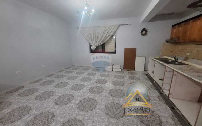 JEPET VILË  PËR QIRA TE RRUGA DON  BOSCO TIRANË