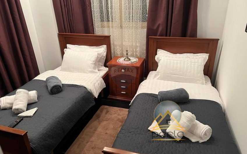 JEPET DUPLEX PER QIRA TE  QENDRA KRISTAL CENTER