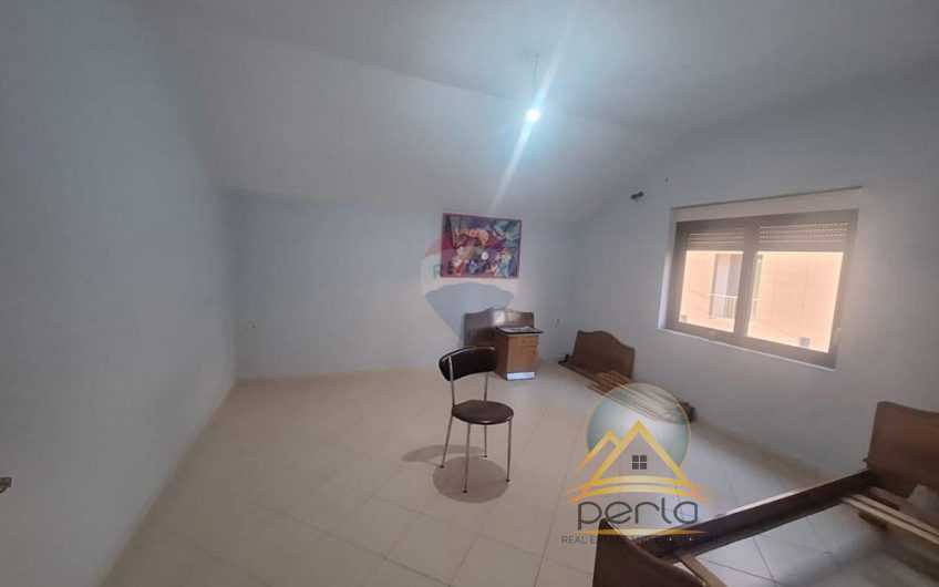 JEPET VILË  PËR QIRA TE RRUGA DON  BOSCO TIRANË