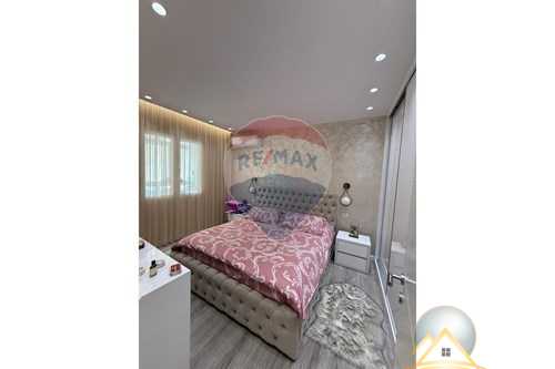 Shitet Apartament 1+1 ne Astir