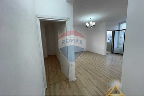 Apartament 1+1 per shitje Rruga Besim Alla