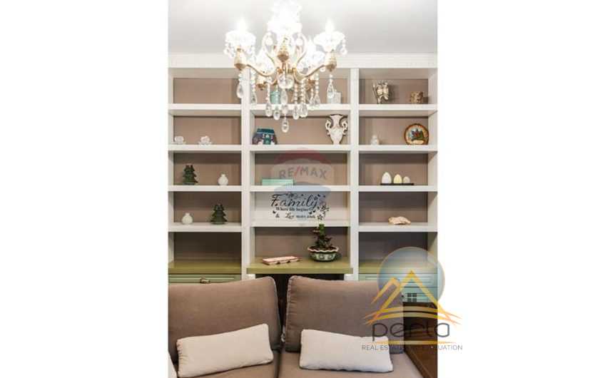 Apartament modern 2+1+2 te Liqeni i Thate.