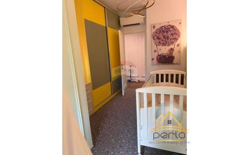 Jepet apartament 3+1+2 me qira tek Zogu i Zi Foleja Gjelbert.