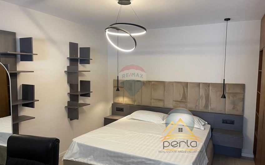 JEPET APARTAMENT  ME QIRA TE 9 KATËSHET TIRANË QËNDER