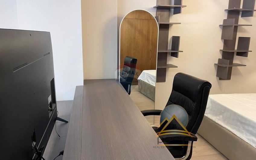 JEPET APARTAMENT  ME QIRA TE 9 KATËSHET TIRANË QËNDER