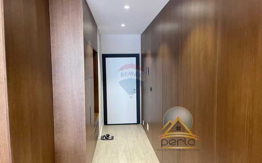 JEPET APARTAMENT  ME QIRA TE 9 KATËSHET TIRANË QËNDER