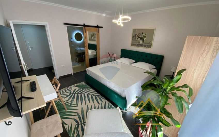 Apartament 2+1+2 me qira ne qender!
