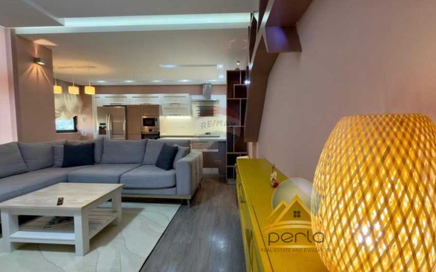Apartament 2+1 me qira Komuna Parisit! 1000 EURO