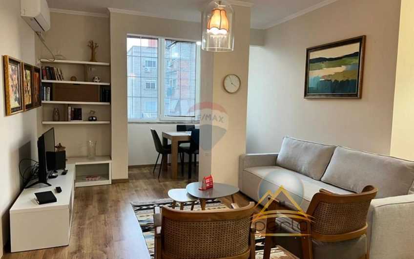Apartament 2+1 me qira – Shkolla e Baletit!