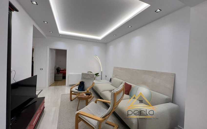 Apartament – Për Qira – Qëndër, Tiranë