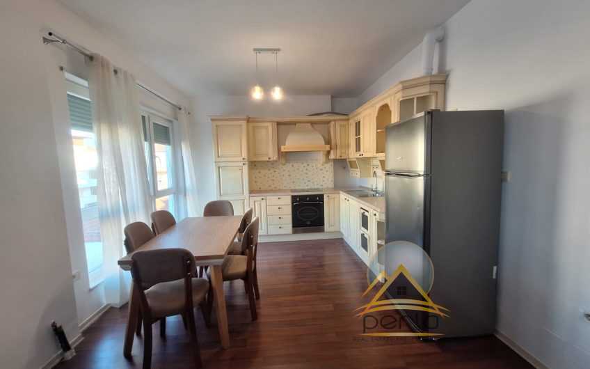 Apartament 2+1 me qera tek Kodra e Diellit