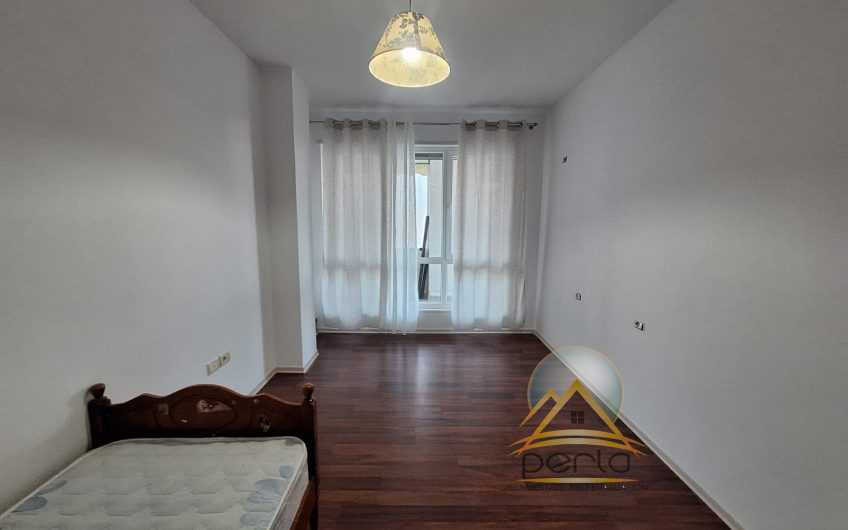 Apartament 2+1 me qera tek Kodra e Diellit