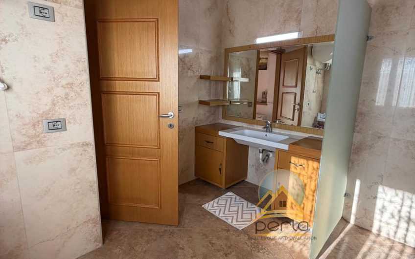 Penthouse 2+1+2 + Garazh – Për Qira – Garda, Tiranë