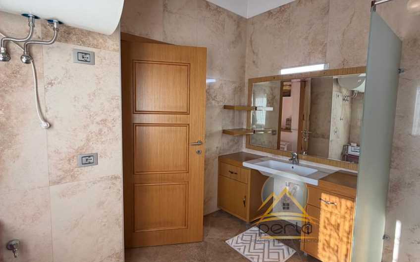 Penthouse 2+1+2 + Garazh – Për Qira – Garda, Tiranë
