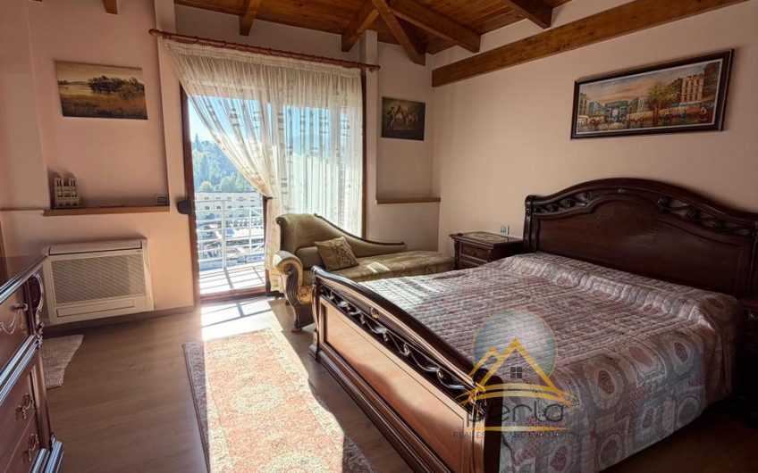 Penthouse 2+1+2 + Garazh – Për Qira – Garda, Tiranë