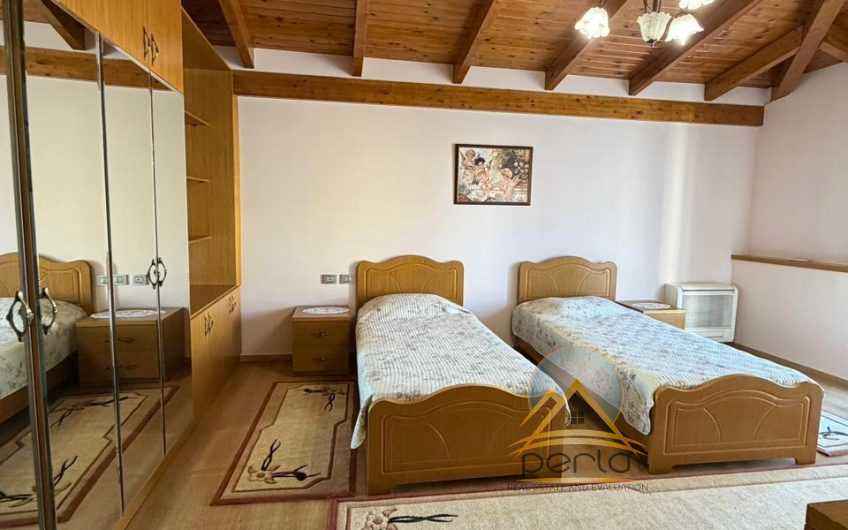 Penthouse 2+1+2 + Garazh – Për Qira – Garda, Tiranë