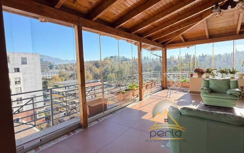 Penthouse 2+1+2 + Garazh – Për Qira – Garda, Tiranë
