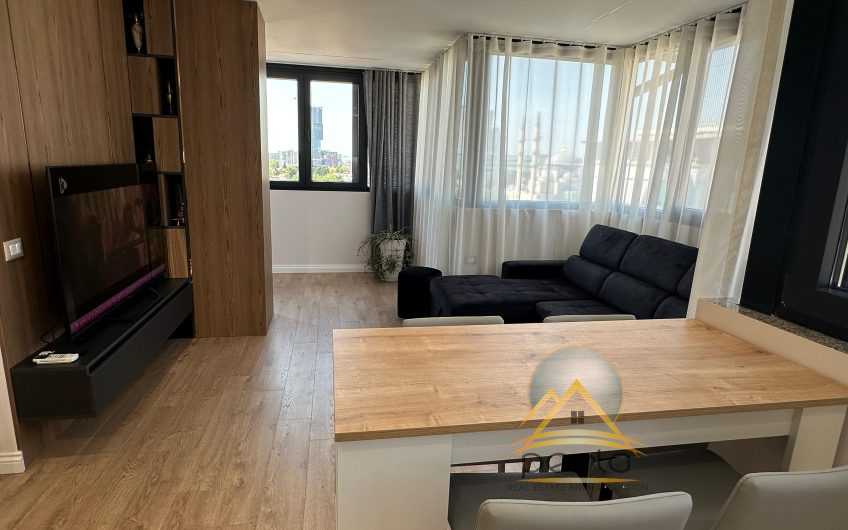 Shitet apartament 2+1+2 te