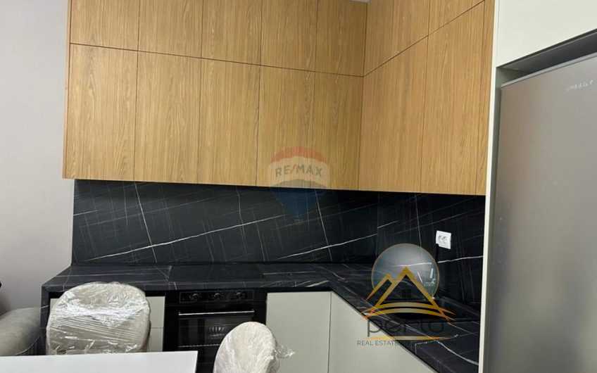APARTAMENT 1+1, PER QIRA, ZOGU I ZI