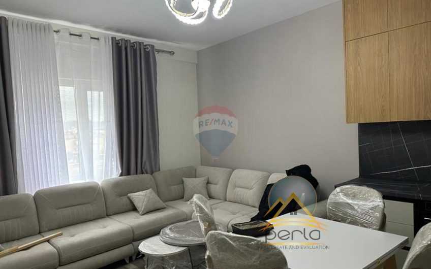 APARTAMENT 1+1, PER QIRA, ZOGU I ZI