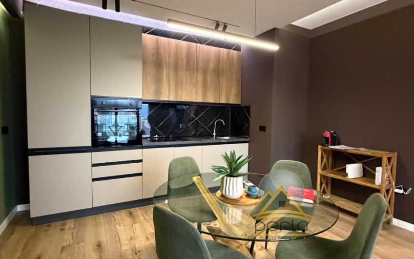 Jepet me qira apartament 2+1 + post, Te olimpiku