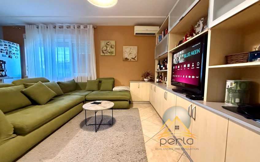 Apartament 1+1 i mobiluar, Liqeni i Thate!