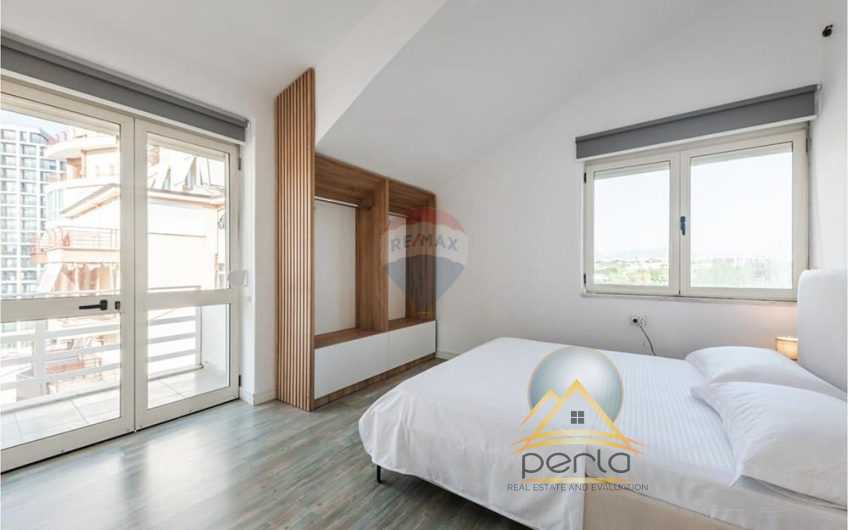 Apartament 2+1+2 te Liqeni Artificial!
