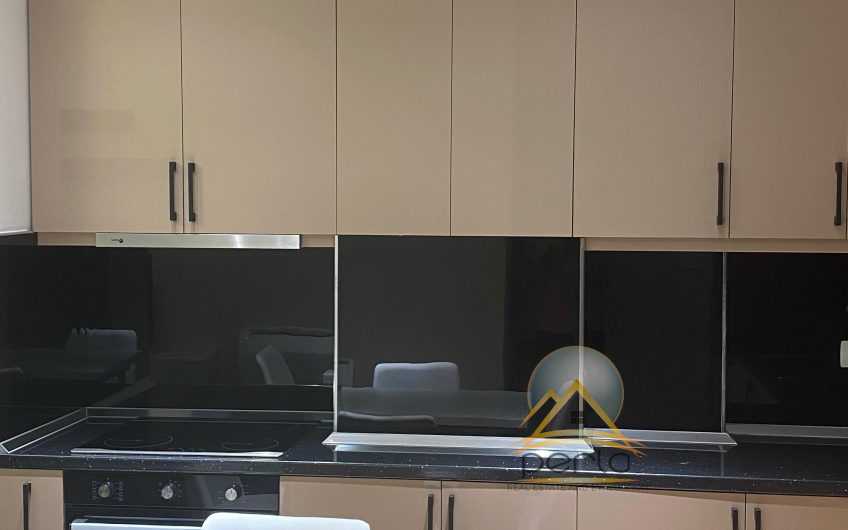 🏠 Apartament 1+1 me Qira – Shkolla e Kuqe, Tiranë