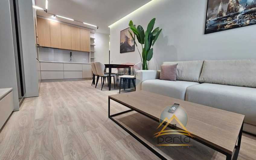 APARTAMENT PER QIRA TE RRUGA MINE PEZA