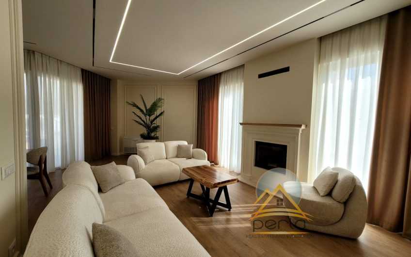 VILË 3-KATËSHE ME QIRA NË LIQENIN E THATË