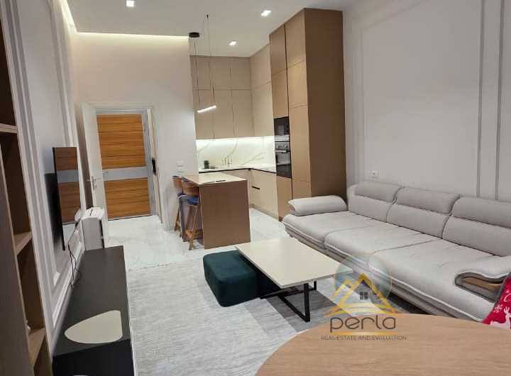 Apartament me qira, prane qendres