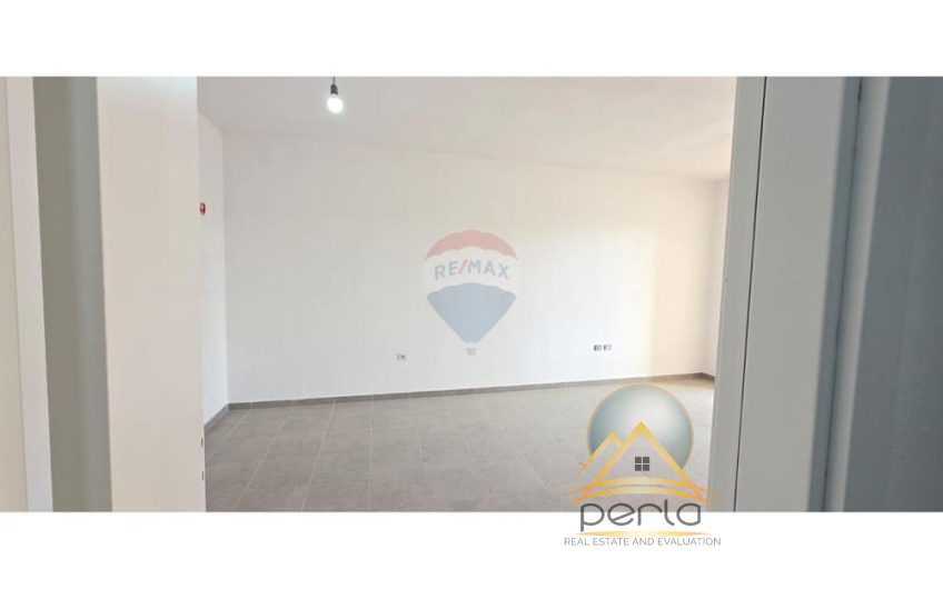 SHITET APARTAMENT NE ASTIR  PRANE VILES L