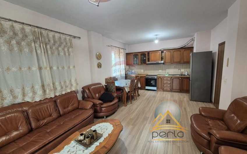 JEPET APARTAMNET PER QIRA  2+1 TE KOMUNA E PARISIT