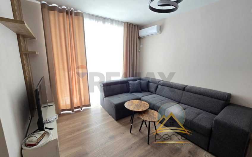 Apartament me qira, Vasil Shanto Tirane