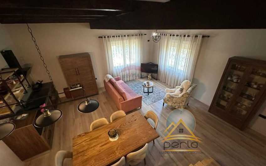 Vilë – Për Qira – Bërzhitë, Tiranë